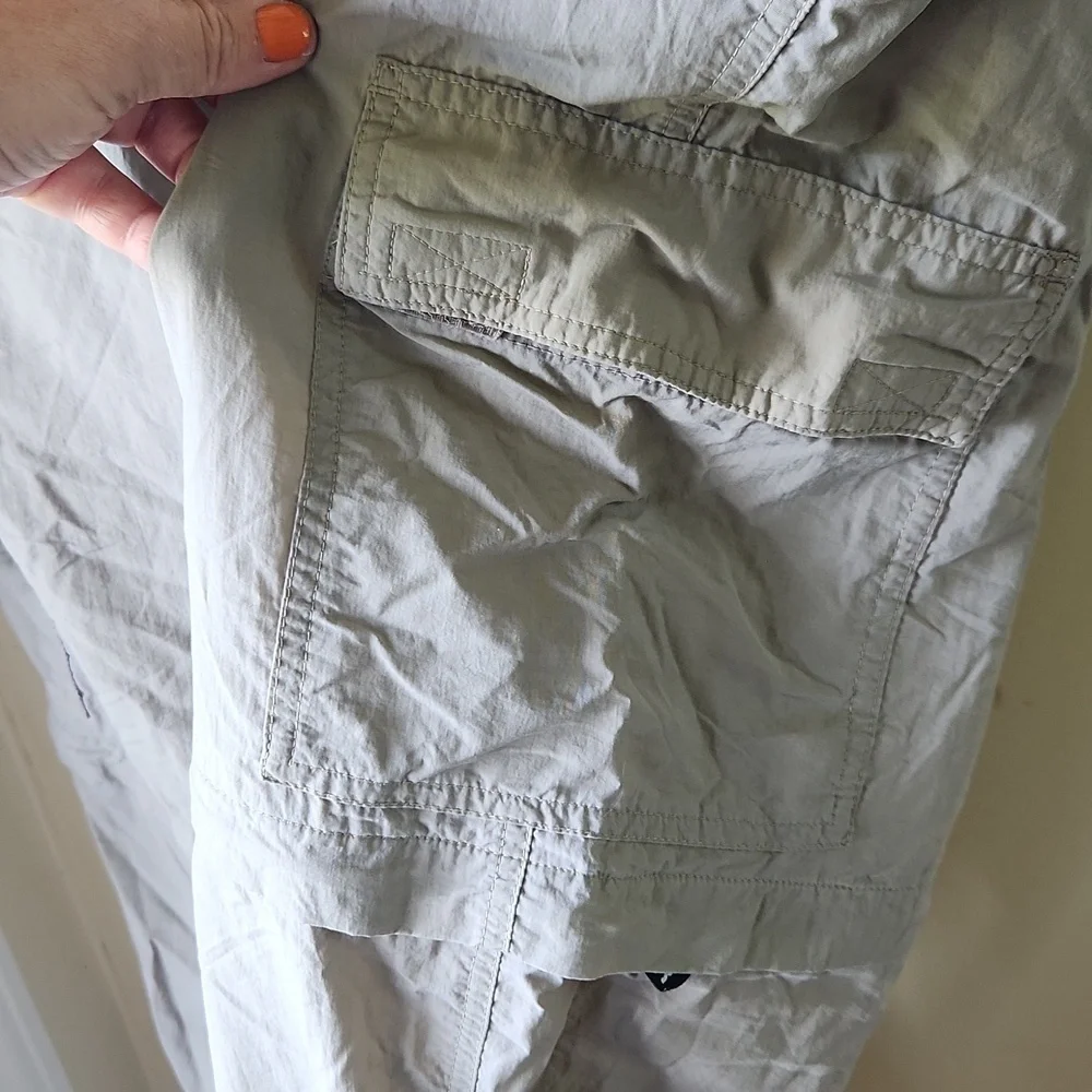 The North Face‎ Zip-Off Conversion Pants/Shorts-XXL